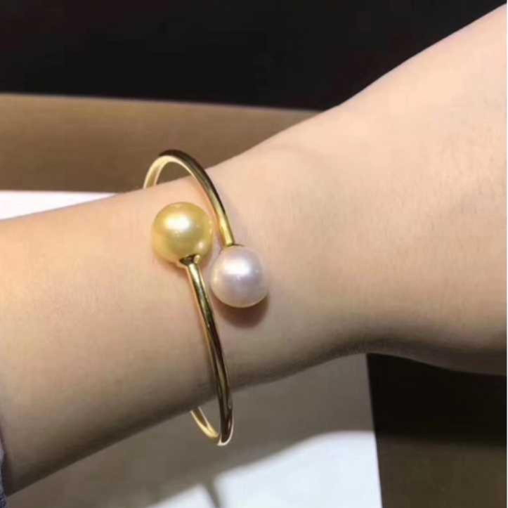 Number S bracelet (priced as a deposit) Daily