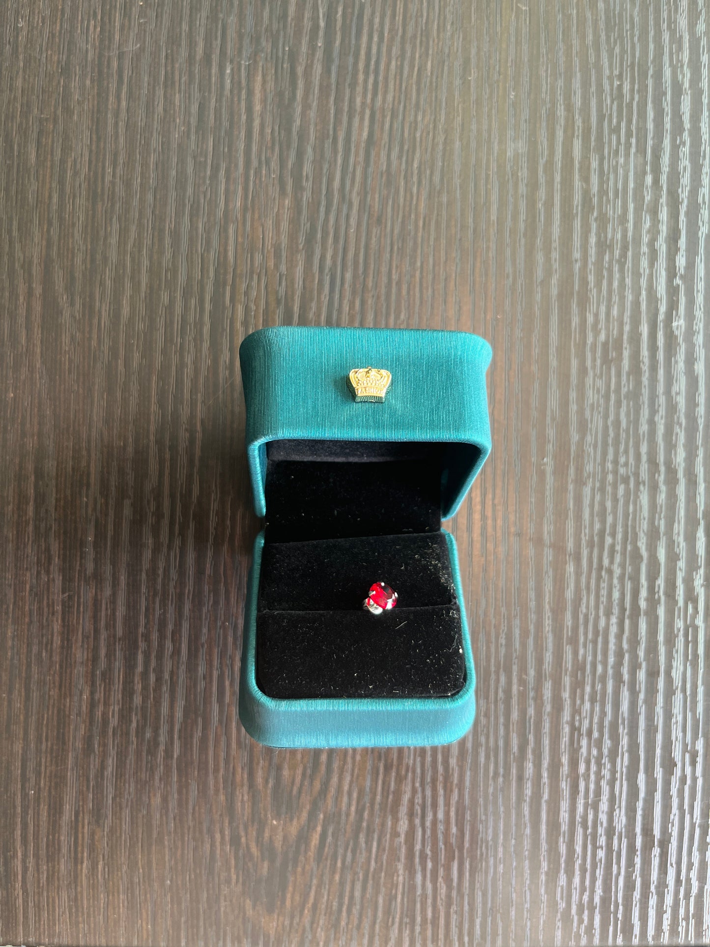 1 RedBox Jewelry