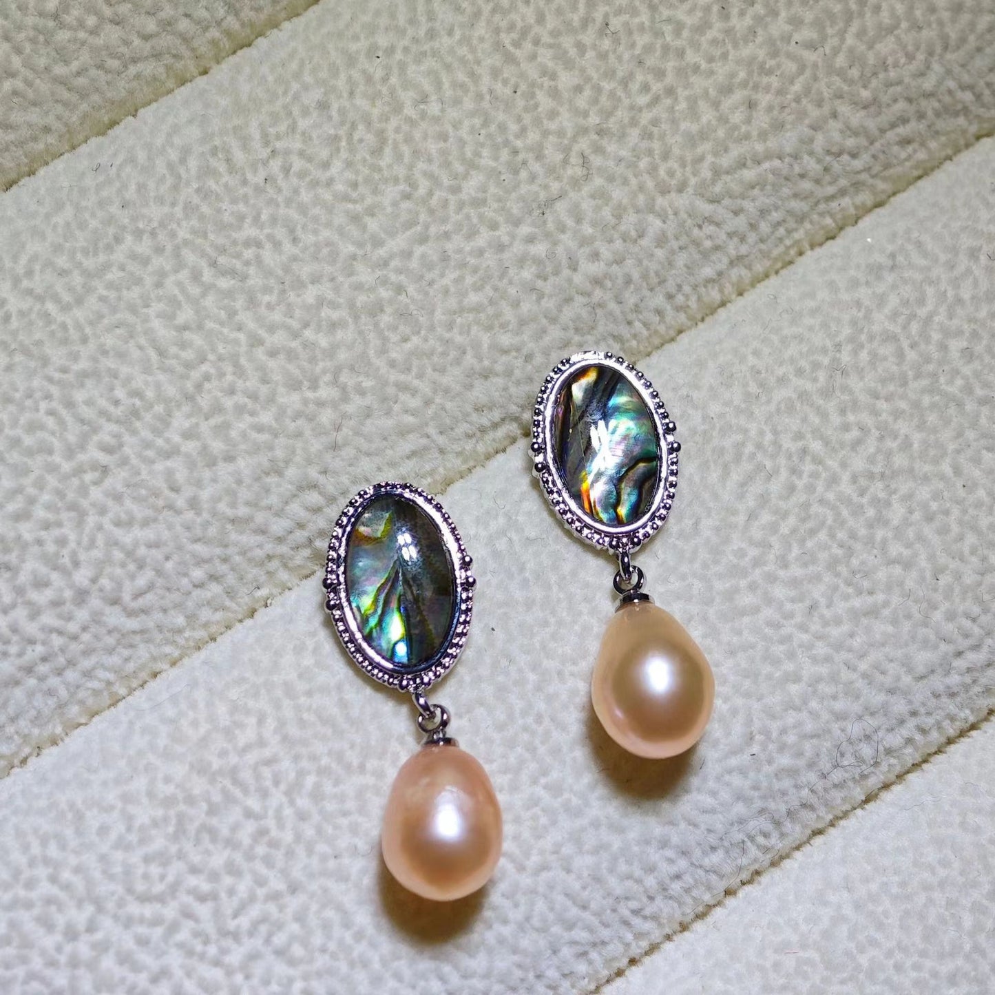 number 27 freshwater pearl earrings plated s925