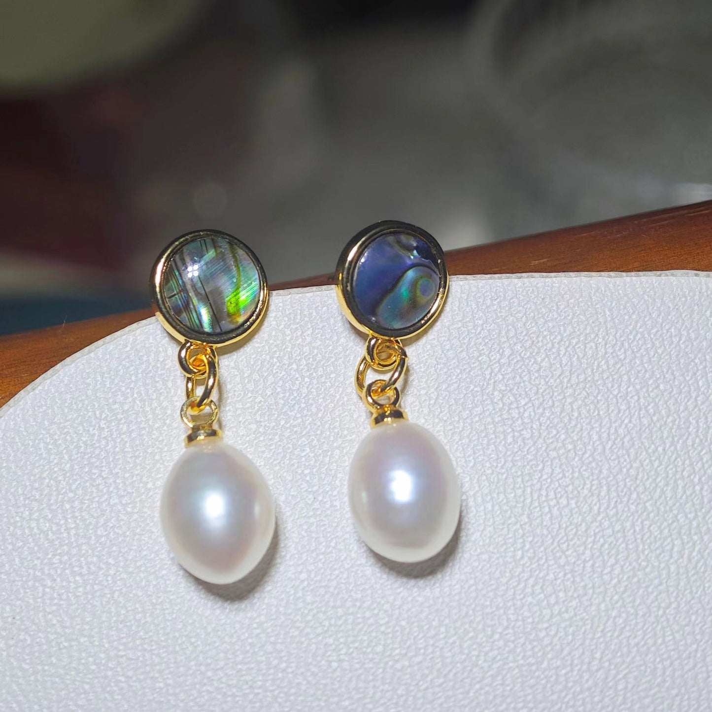 number 27 freshwater pearl earrings plated s925