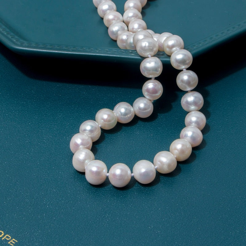 AO Number 1 freshwaterpearl necklace white 8-9mm