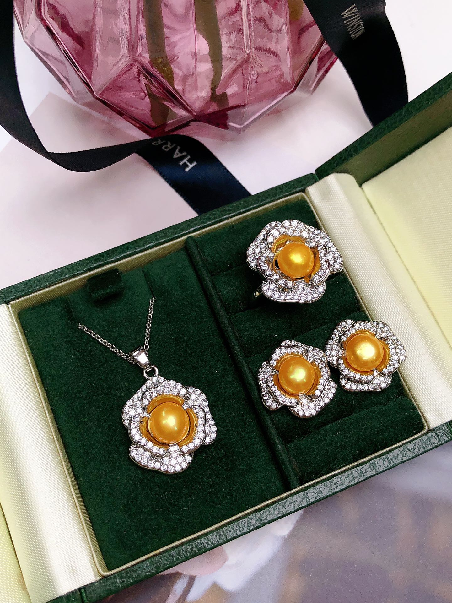 New Arrival 01 Rose fresh water pearl set