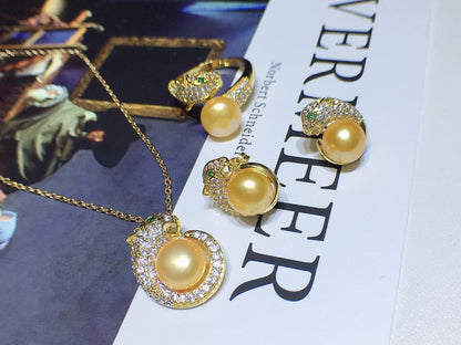 New Arrival 15 Snake Fresh water pearl set