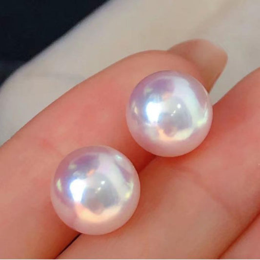 Number J pearls earrings (priced as a deposit) Daily