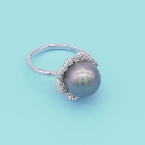 Gorgeous sea water pearls necklace ring earring bracelet (priced as a deposit)