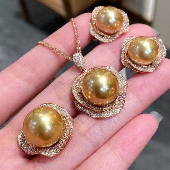 Number M pearls set (priced as a deposit) Birthday