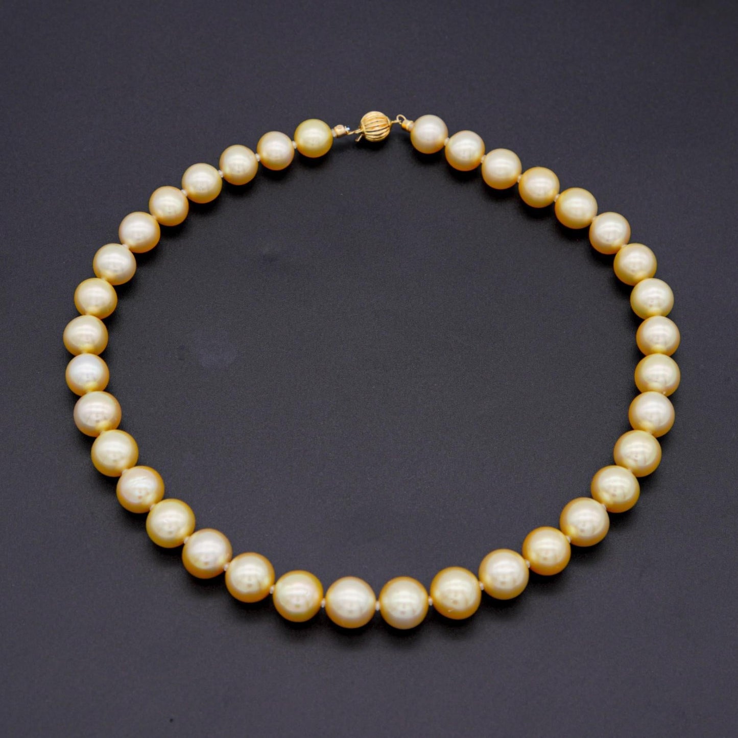 Gorgeous sea water pearls necklace ring earring bracelet (priced as a deposit)