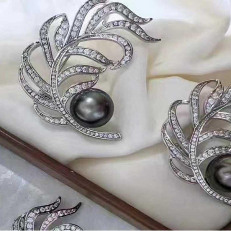 Number AX Pearl brooch Daily anniversary for Christmas（266-313）