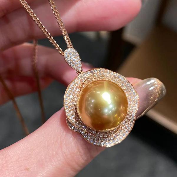 Number M pearls set (priced as a deposit) Birthday