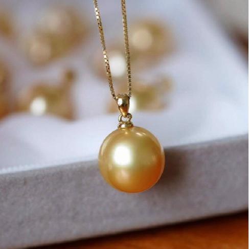 Number O necklace (priced as a deposit) Daily