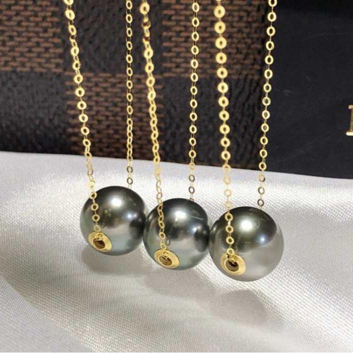 Number P necklace (priced as a deposit) Daily