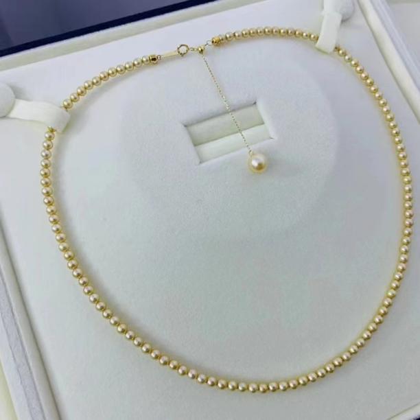 Number O necklace (priced as a deposit) Daily