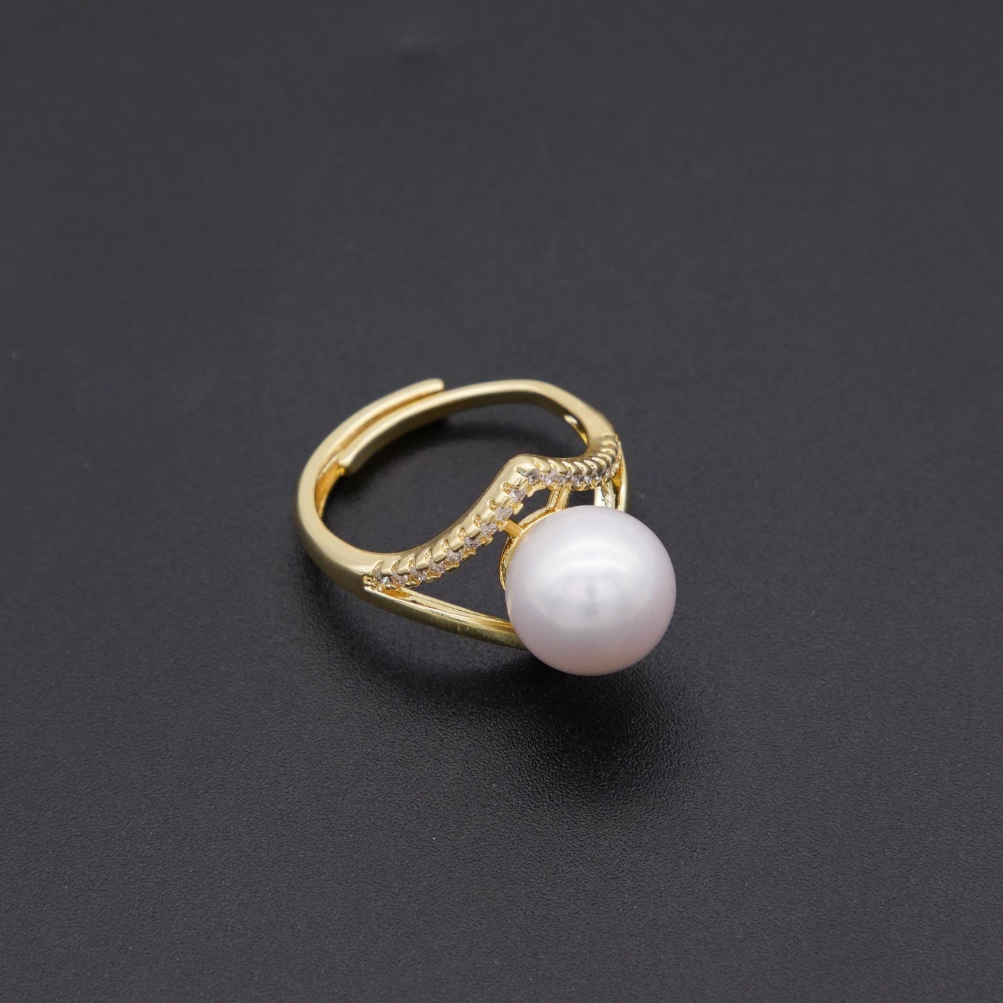 Number F freshwatepearls design S925