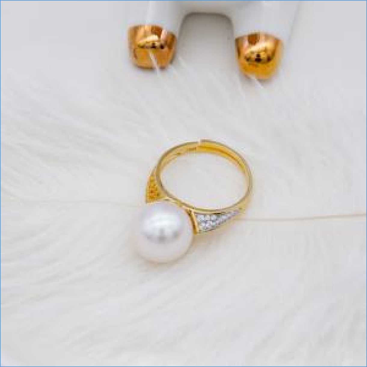 Number F freshwatepearls design S925