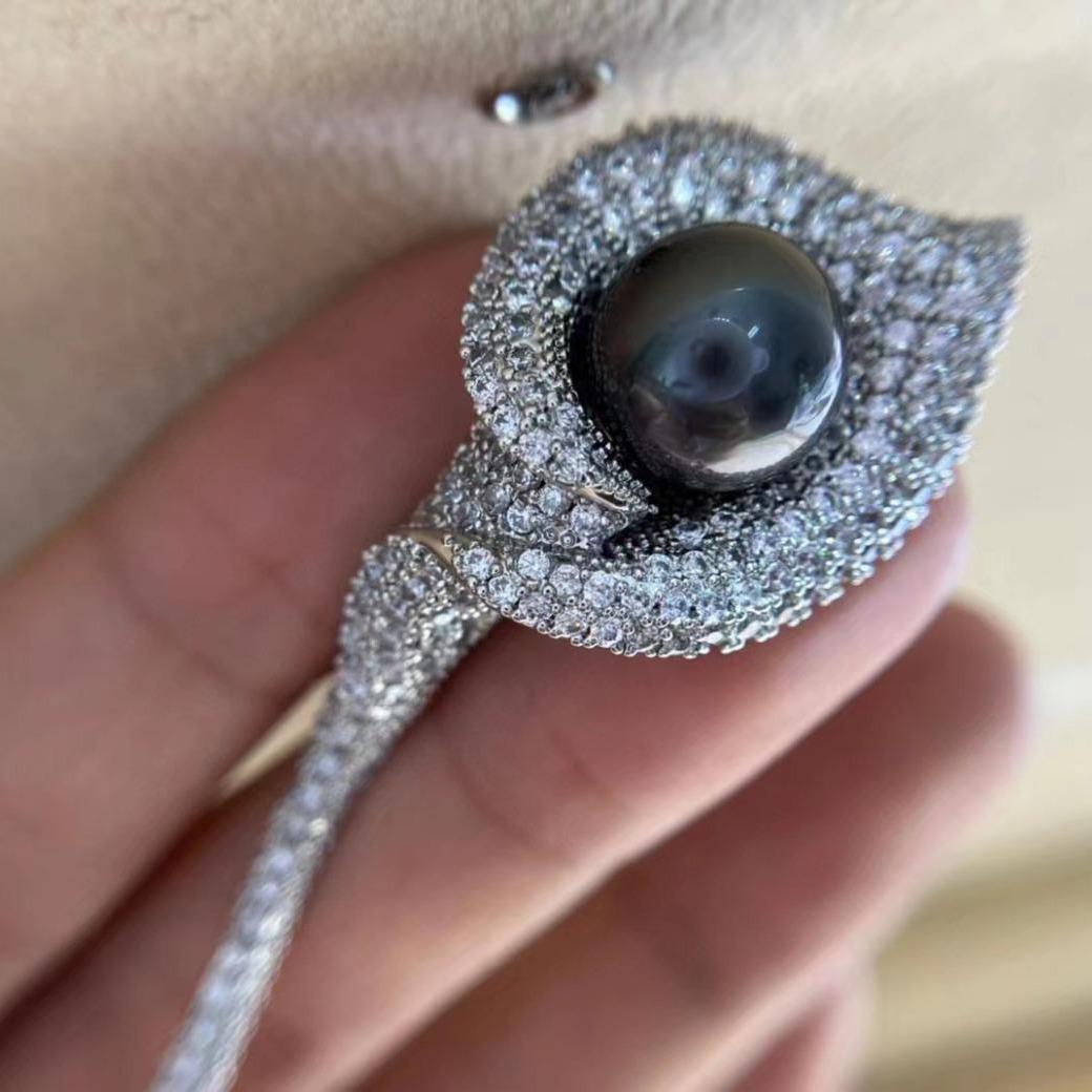 Number AX Pearl brooch Daily anniversary for Christmas（266-313）