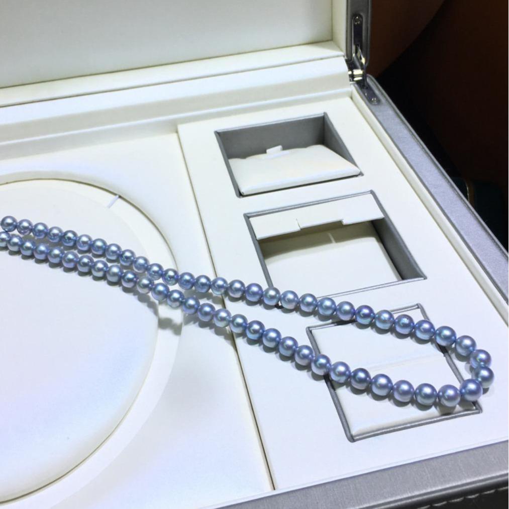 Number Q necklace (priced as a deposit) Daily