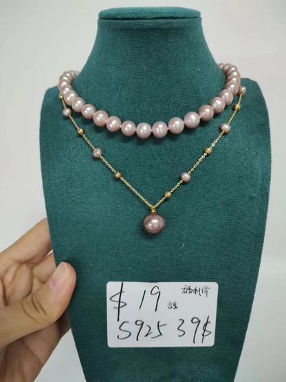 1 RedBox Jewelry