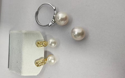 1 RedBox Jewelry