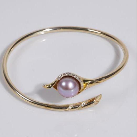 Fresh Water Pearl bracelet