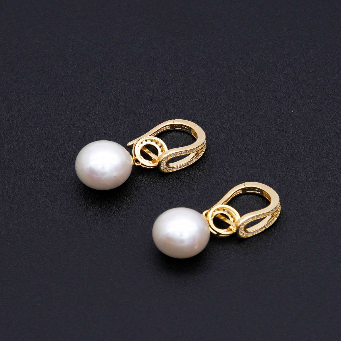 Number BW pearl bracelet earring necklace daily fashion accessory
