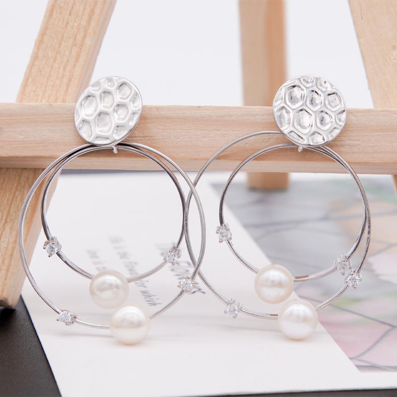 Number U Pearl Earring Elegant freshwater daily