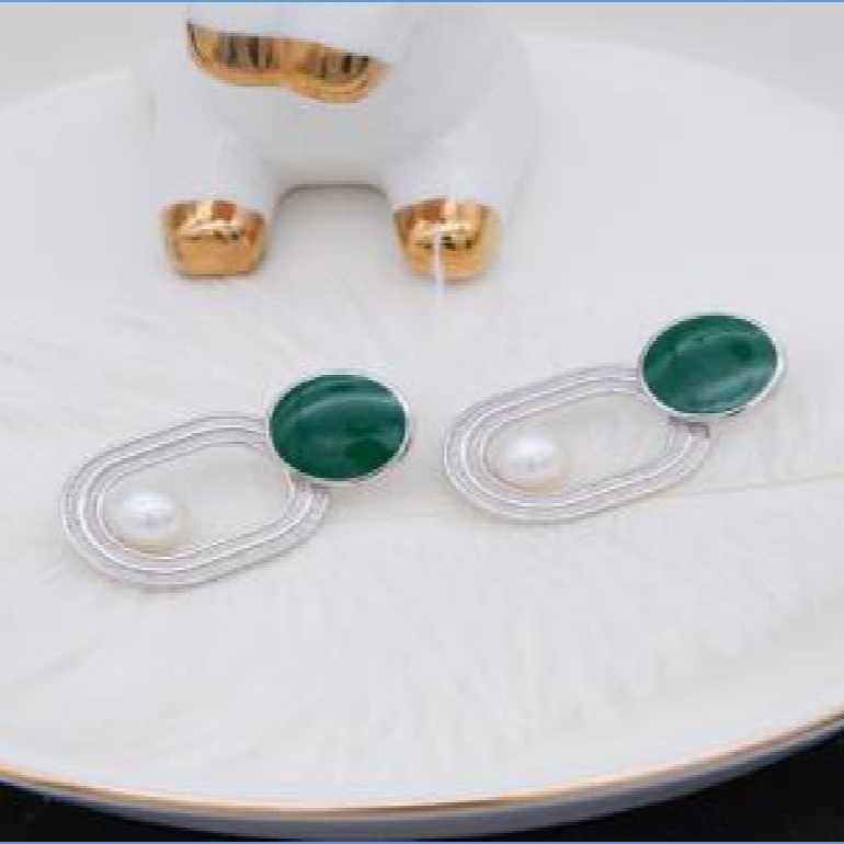 Number F freshwatepearls design S925