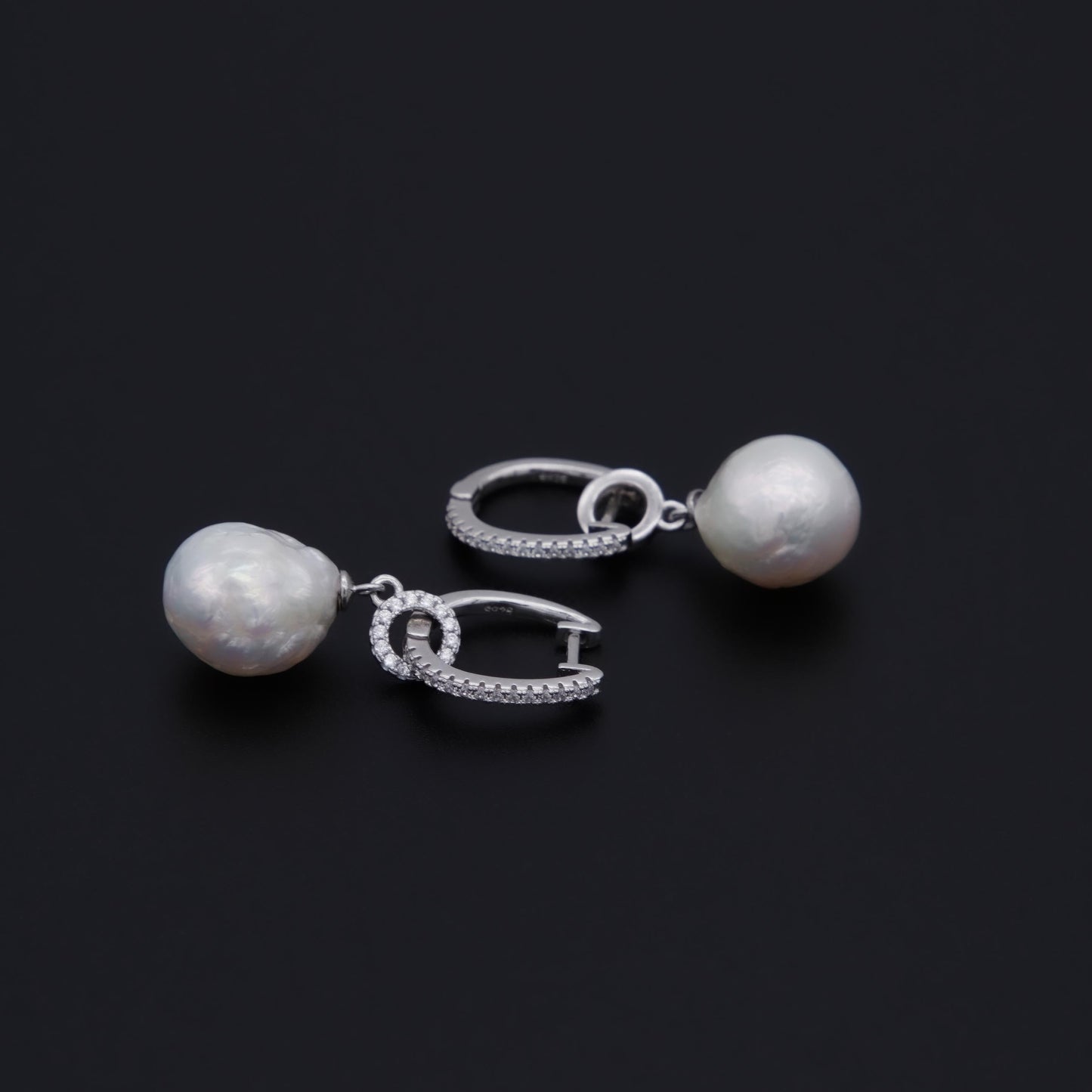 Number BW pearl bracelet earring necklace daily fashion accessory